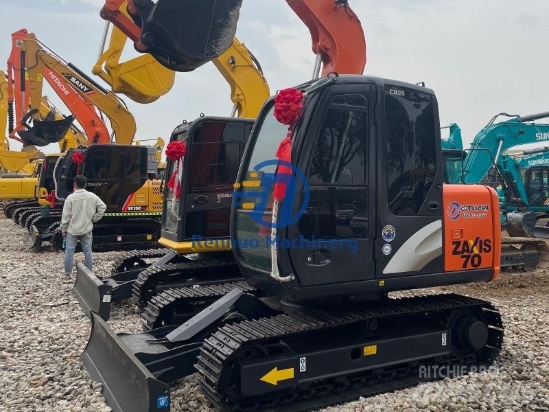 Hitachi ZX70 Mini rýpadlá < 7t