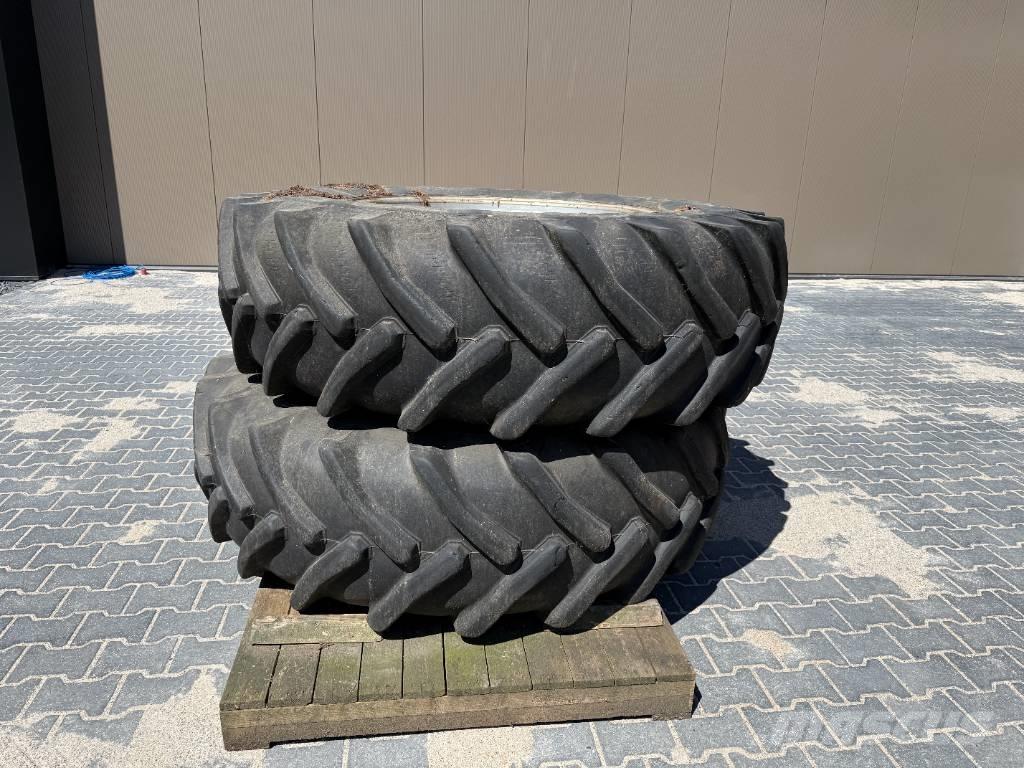 Michelin 20.8x38 Pneumatiky, kolesá a ráfiky