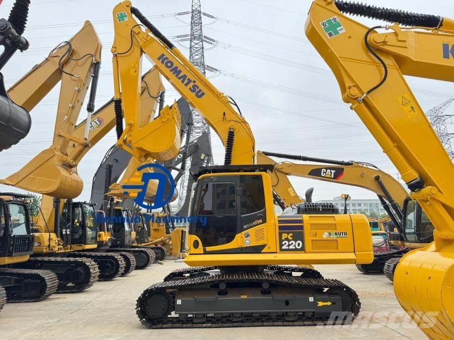 Komatsu PC 220-8 Pásové rýpadlá