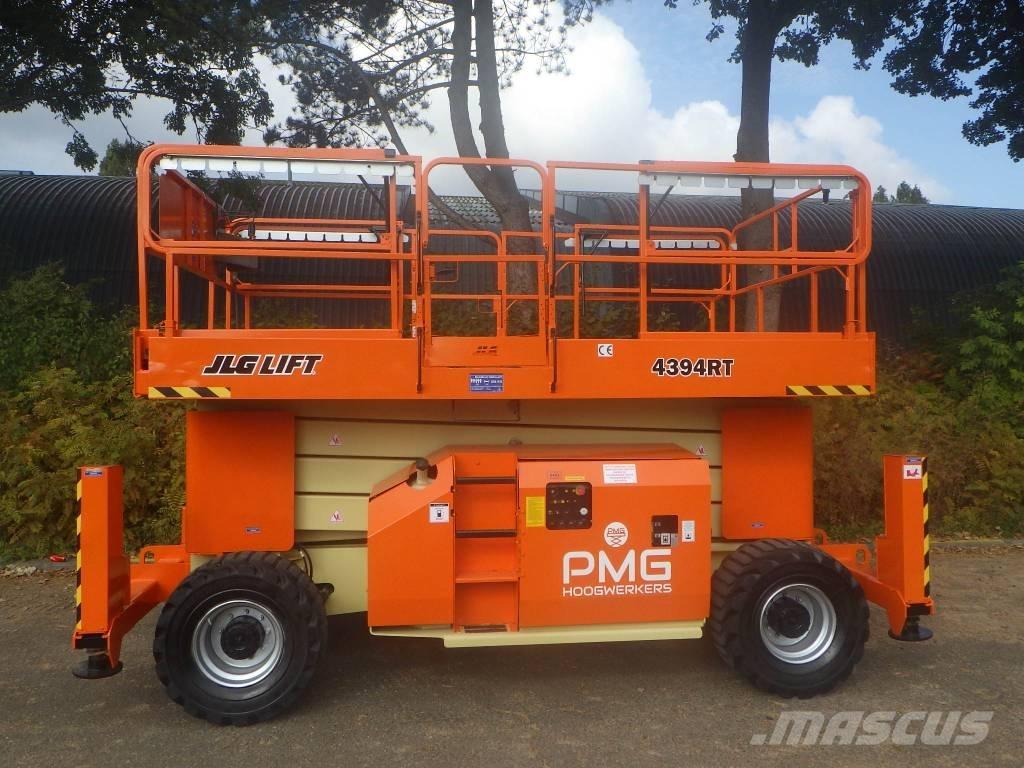JLG 4394RT Nožnicové zdvíhacie plošiny