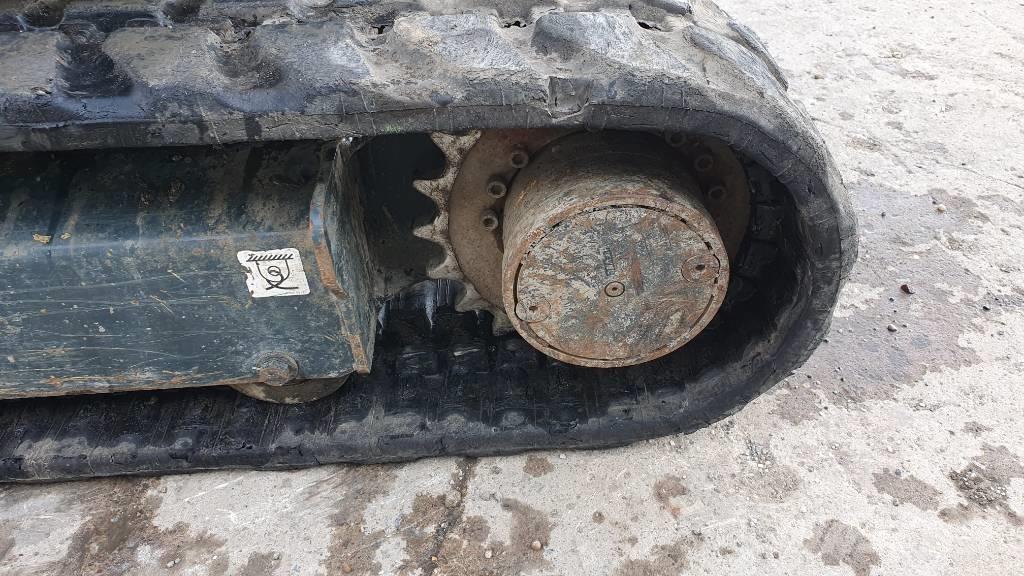 Hyundai R25Z-9 AK Mini rýpadlá < 7t