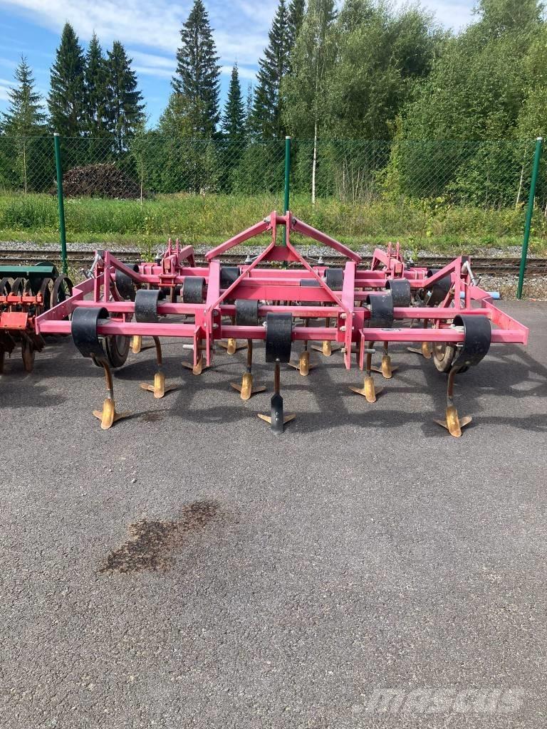 Potila KK13 Kultivátory