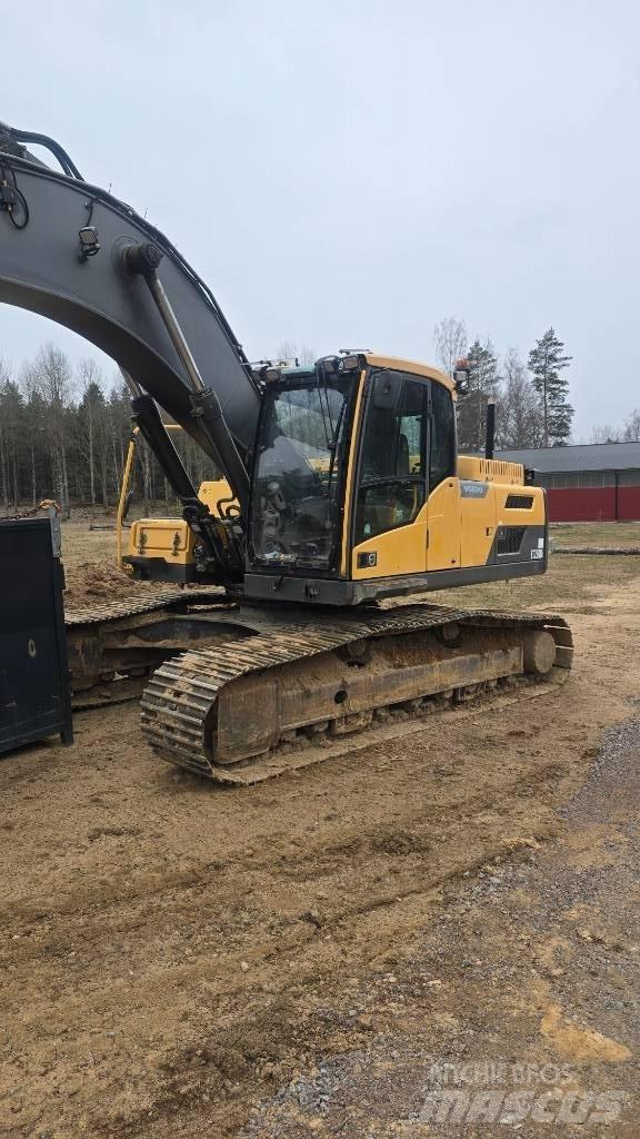 Volvo EC 250 D L Pásové rýpadlá