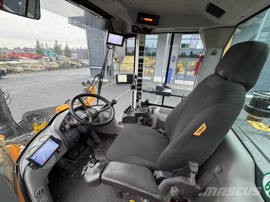 Volvo L 90 H Kolesové nakladače