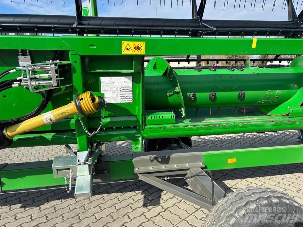 John Deere T550 Kombinované zberacie stroje