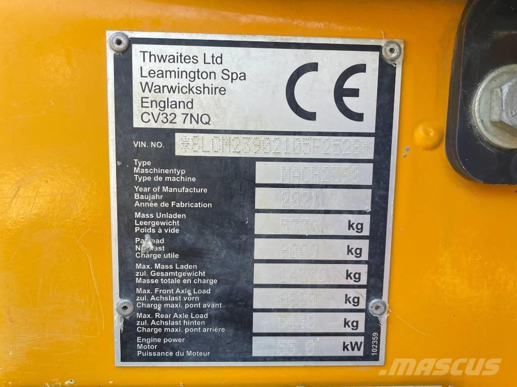Thwaites MACH 2390 Stavebné sklápače