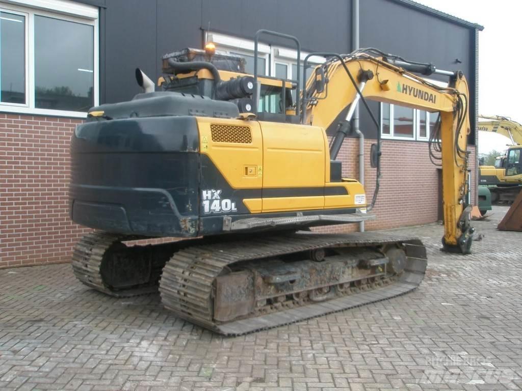 Hyundai HX140 Pásové rýpadlá