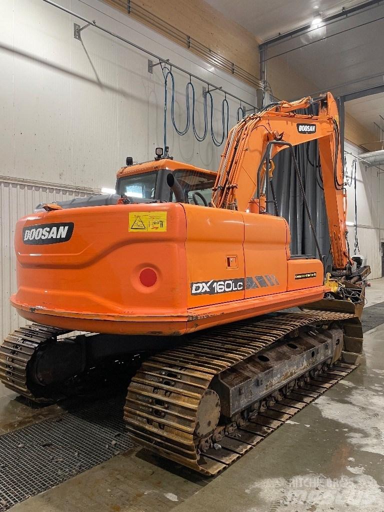 Doosan DX 160 Pásové rýpadlá