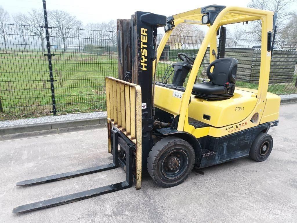 Hyster H2.5FT Dieselové vozíky