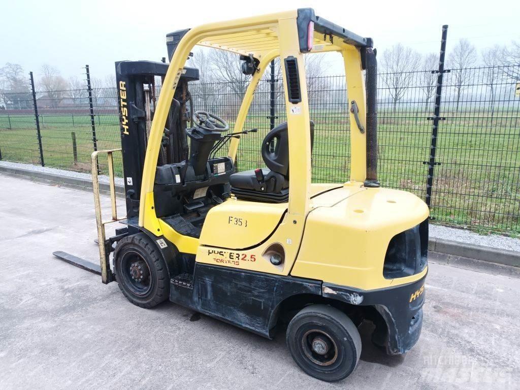 Hyster H2.5FT Dieselové vozíky