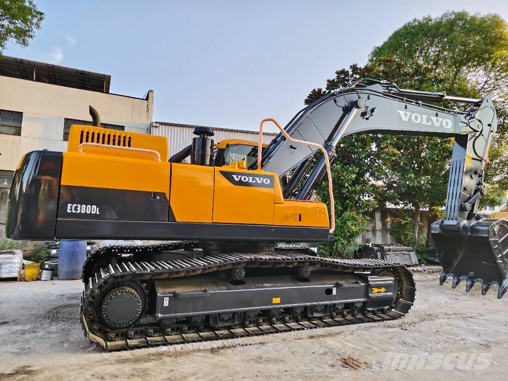 Volvo EC 380 D L Pásové rýpadlá