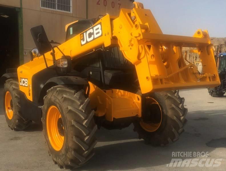 JCB 531-70 Teleskopické nakladače pre poľnohospodárstvo