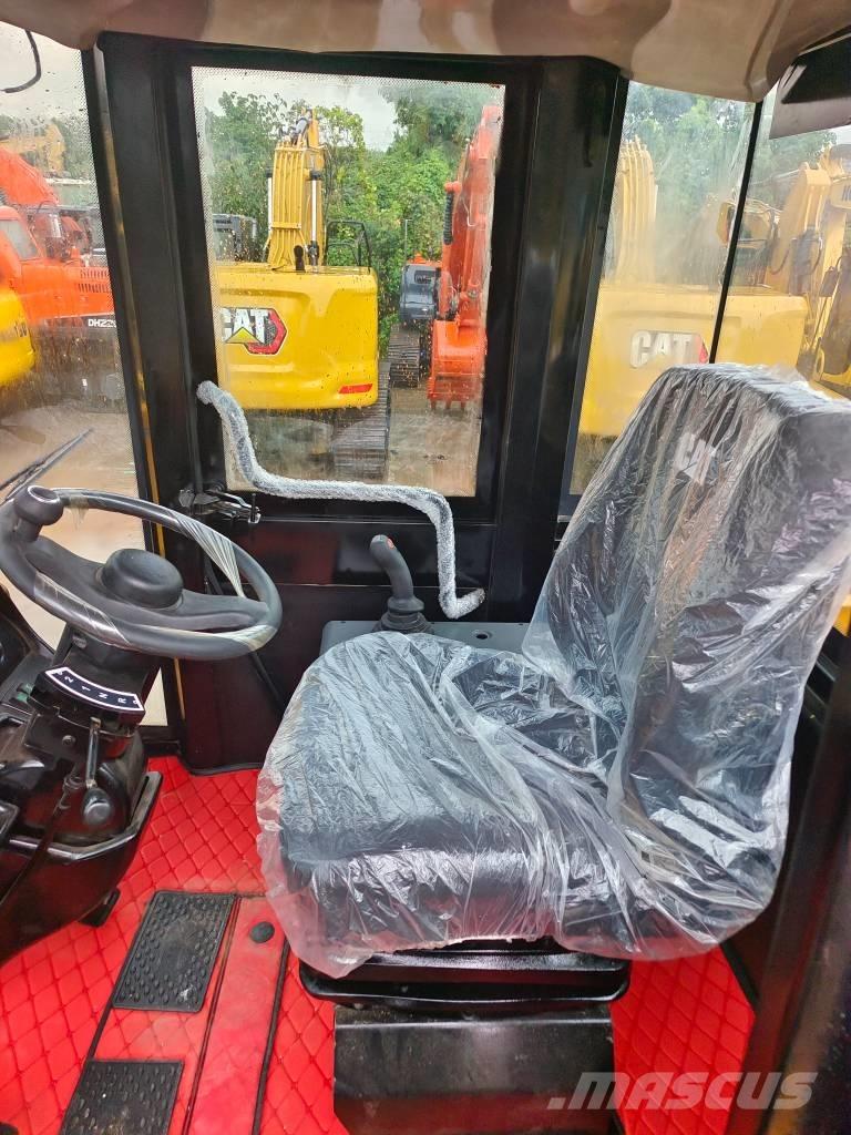 CAT 966 H Kolesové nakladače