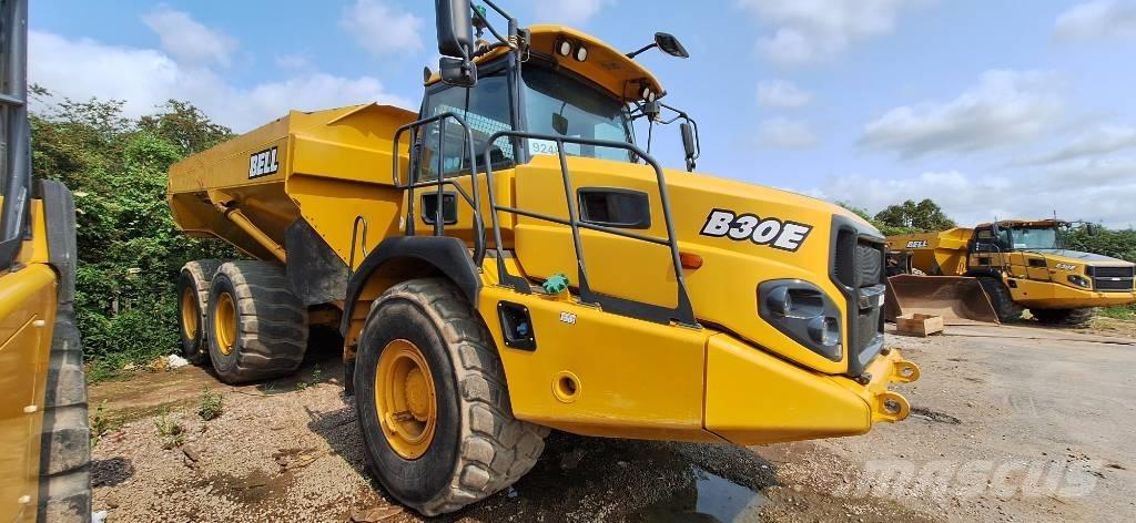 Bell B 30 E Kĺbové nákladné autá