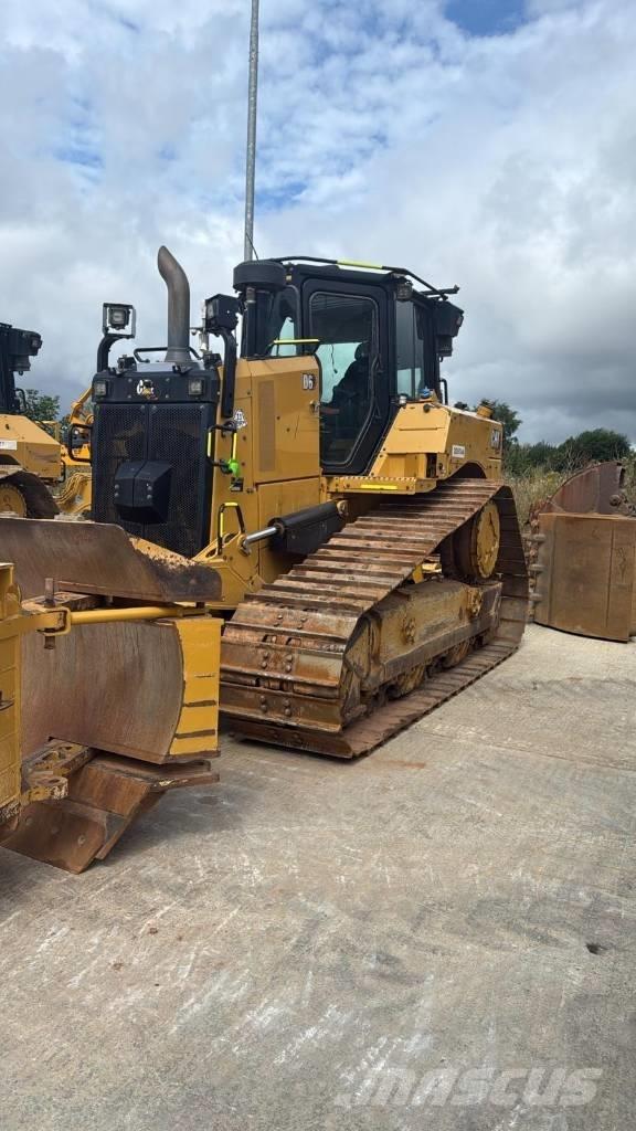 CAT D 6 LGP Pásové dozéry