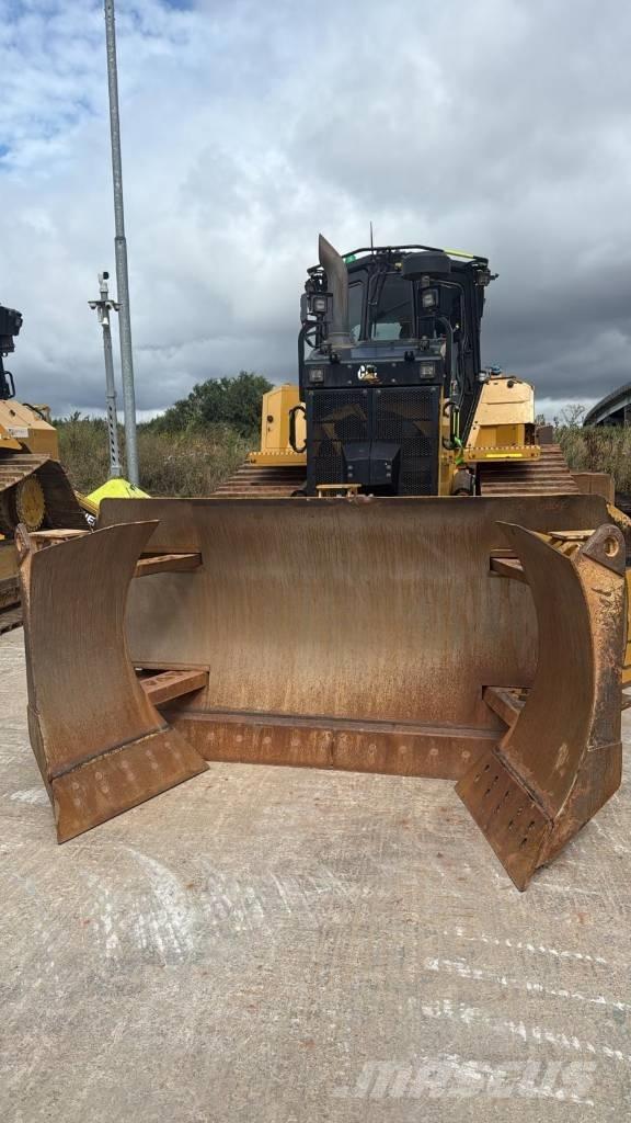 CAT D 6 LGP Pásové dozéry