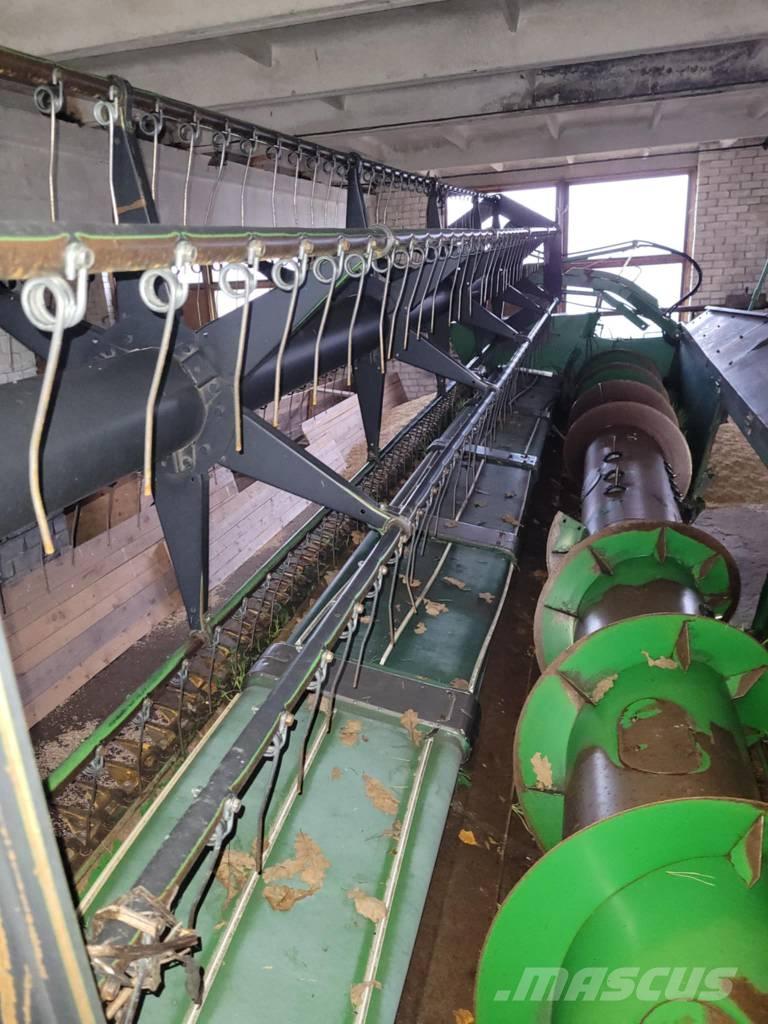 John Deere T 560 Kombinované zberacie stroje