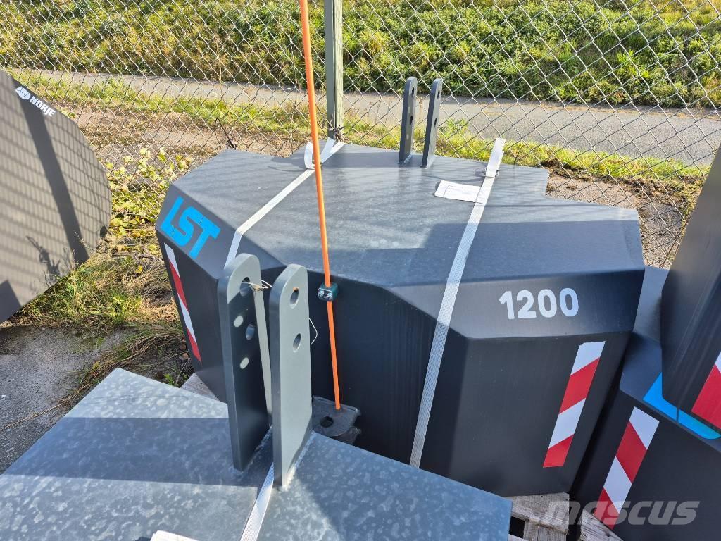 LST Frontvikt 1200kg Ďalšie poľnohospodárske stroje