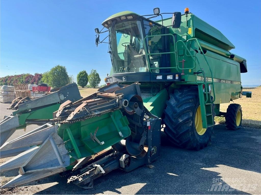 John Deere 2058 Kombinované zberacie stroje