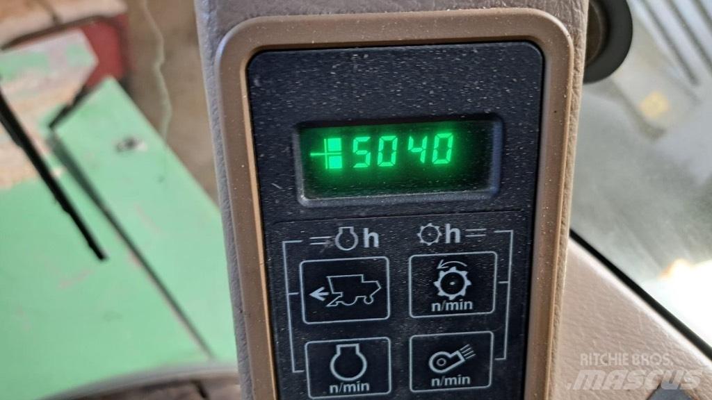 John Deere 2058 Kombinované zberacie stroje