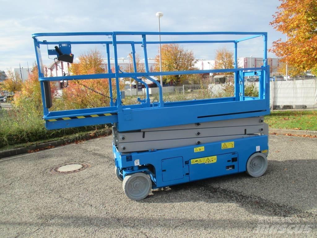 Genie GS 2032 Nožnicové zdvíhacie plošiny