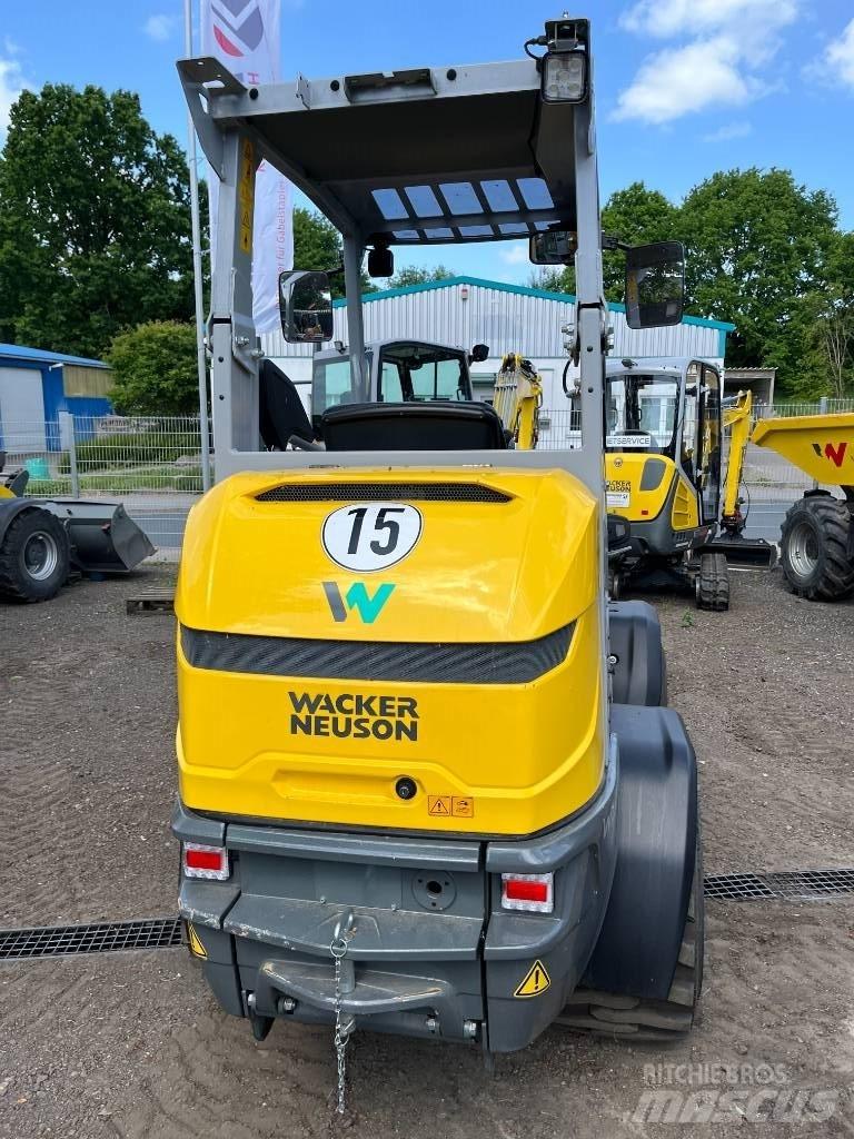 Wacker Neuson WL 20e Kolesové nakladače