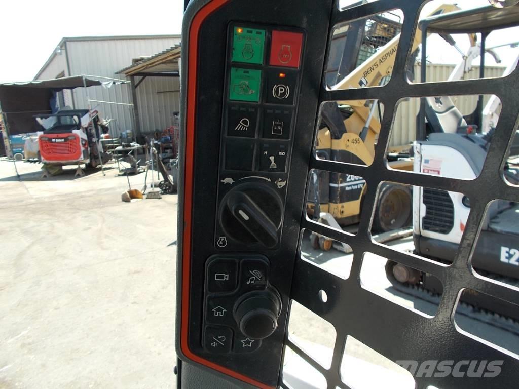 Bobcat S76 Šmykom riadené nakladače