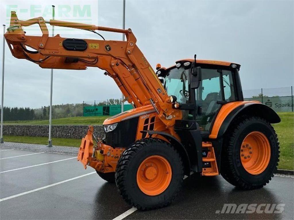 John Deere 6120m Traktory