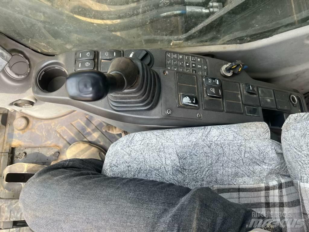 Volvo 480 Pásové rýpadlá