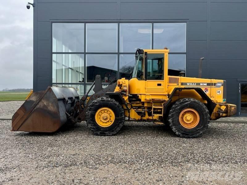 Volvo L 90 Kolesové nakladače