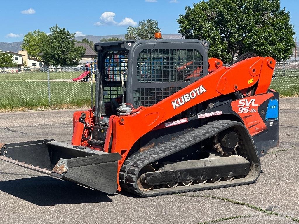 Kubota SVL 95-2 S Šmykom riadené nakladače
