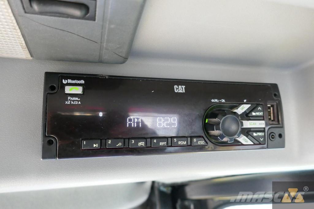 CAT D8T Pásové dozéry