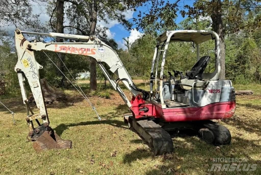 TAKEUCHI TB235 Pásové rýpadlá