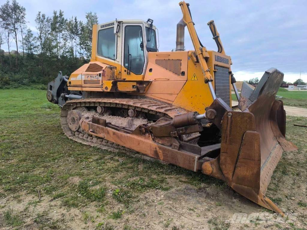 Liebherr PR 754 Pásové dozéry