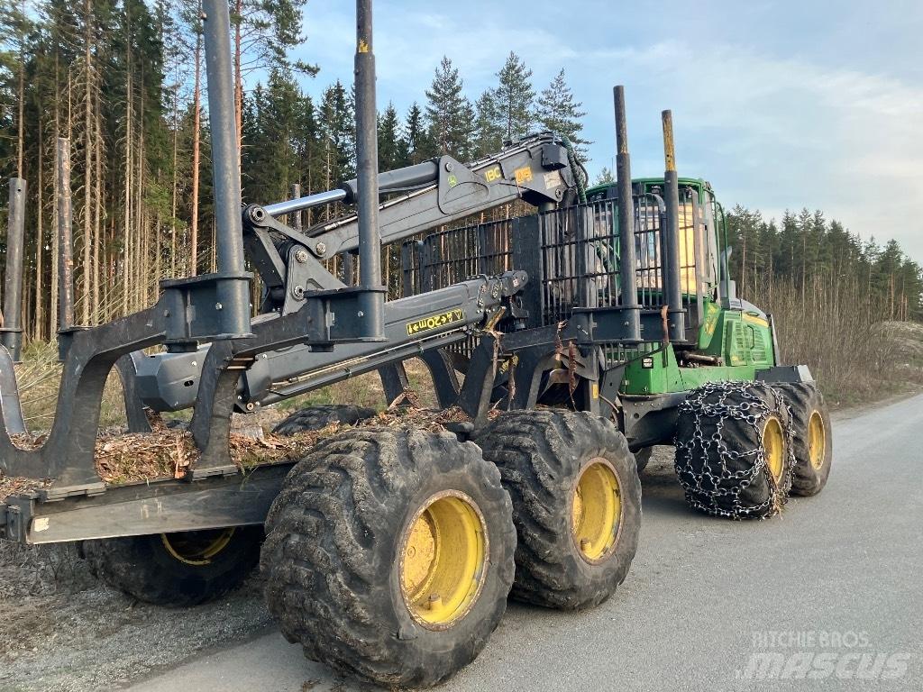 John Deere 1510G Lesné traktory