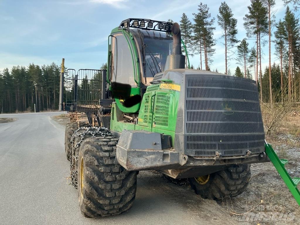 John Deere 1510G Lesné traktory