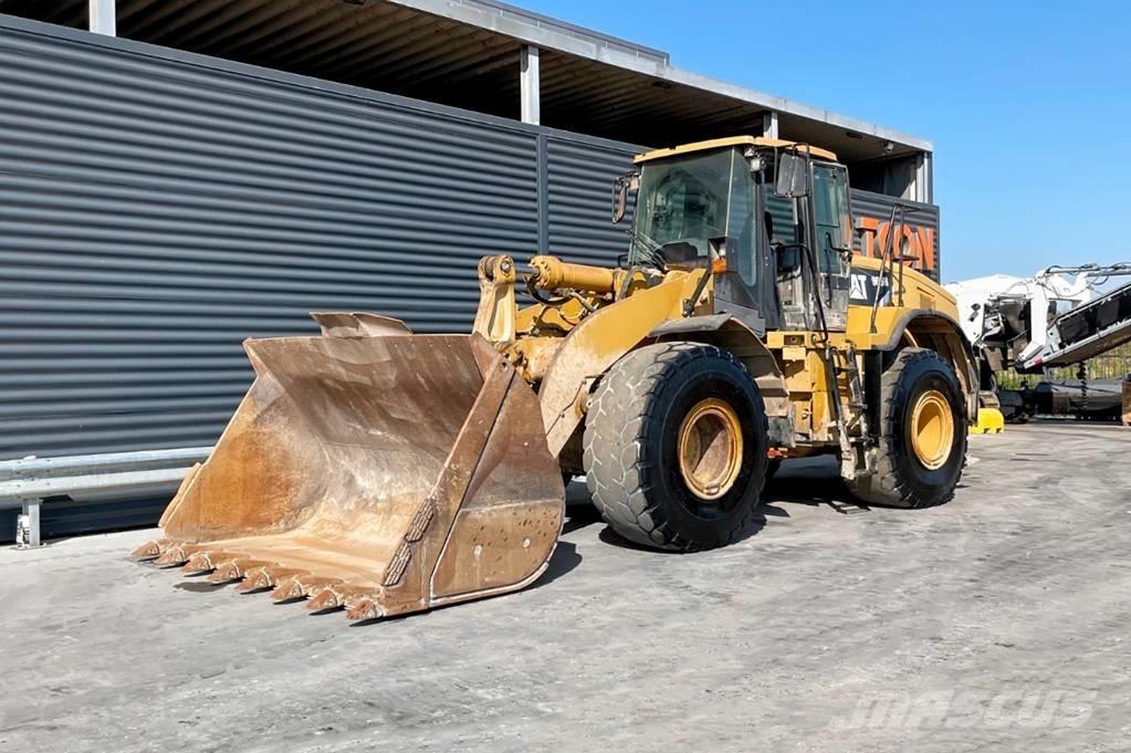 CAT 966H Kolesové nakladače