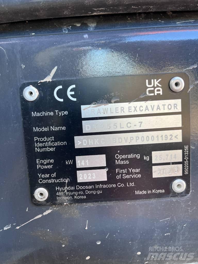 Doosan DX255 LC-7 Pásové rýpadlá