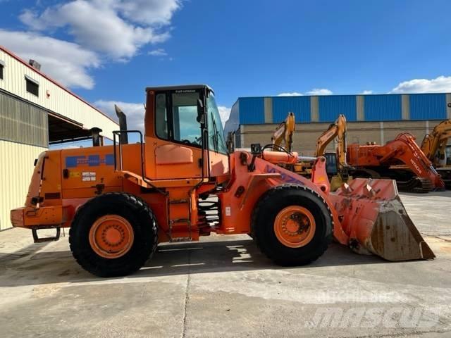 Fiat-Hitachi W170 Kolesové nakladače
