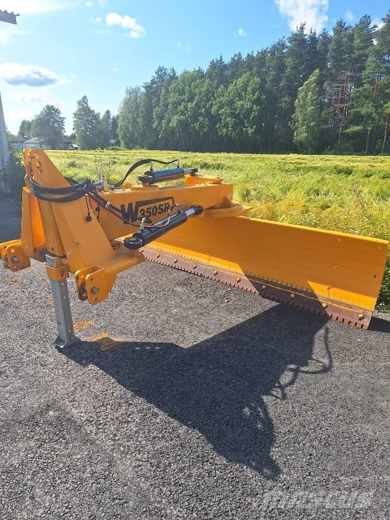 VM W 350 SR Ťahané radlice