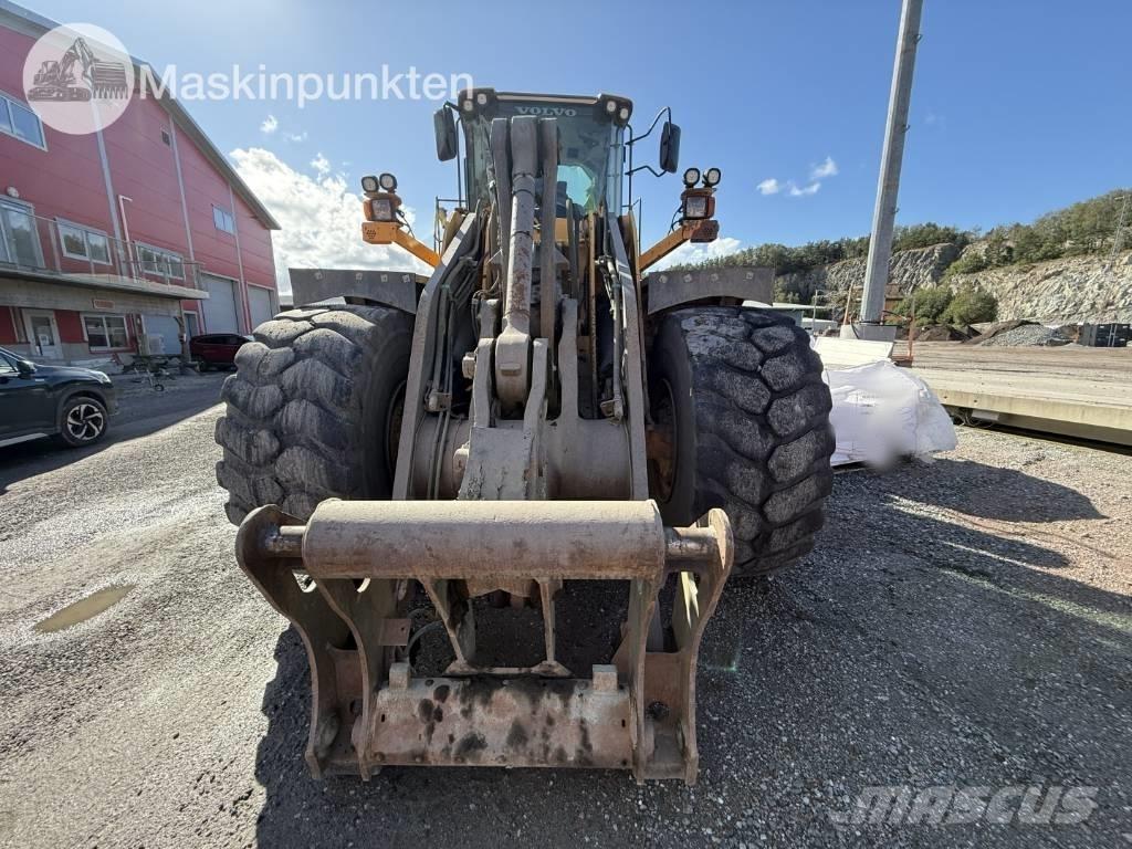 Volvo L 180 F Kolesové nakladače