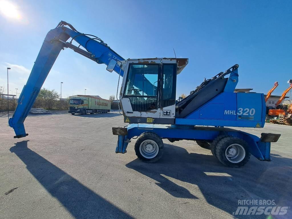 Fuchs MHL 320D Stroje pre manipuláciu s odpadom