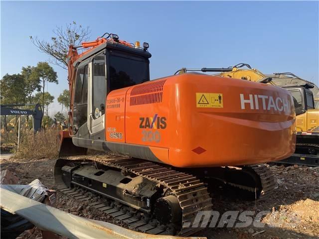 Hitachi ZX200 Pásové rýpadlá