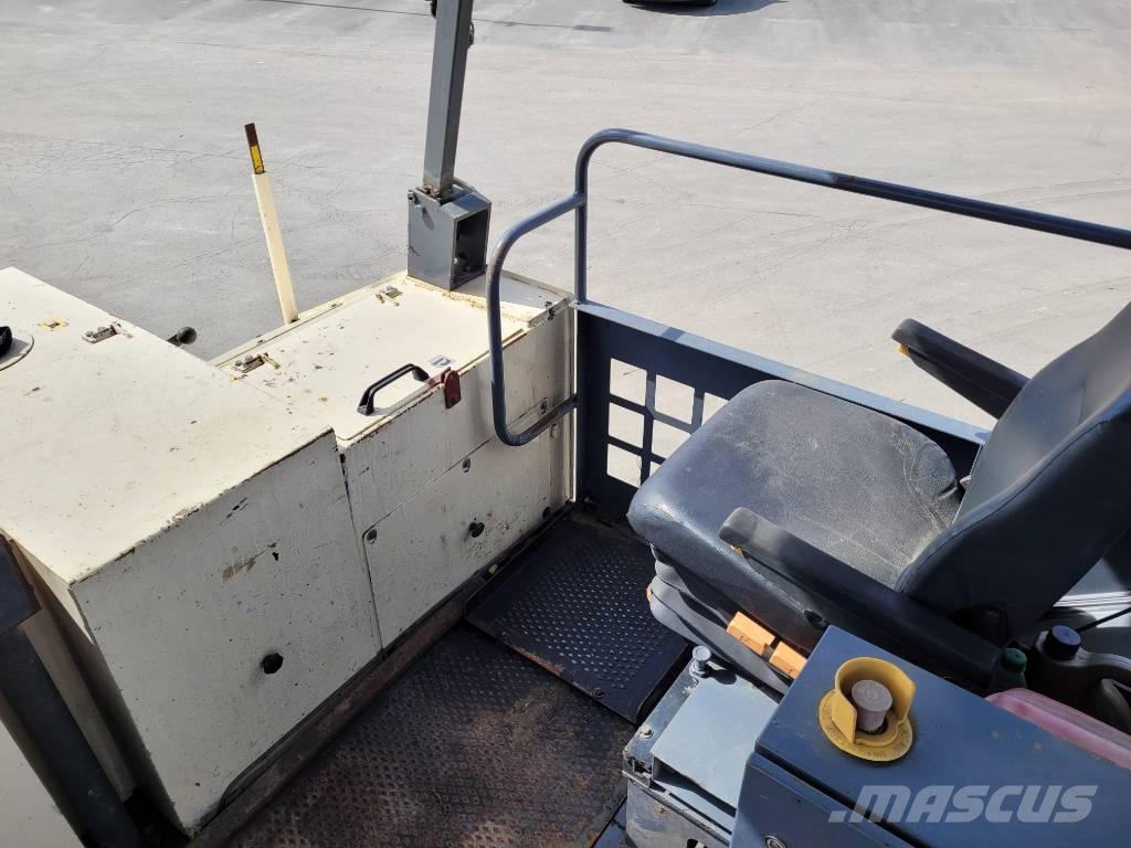 ABG Titan 326 Finišéry