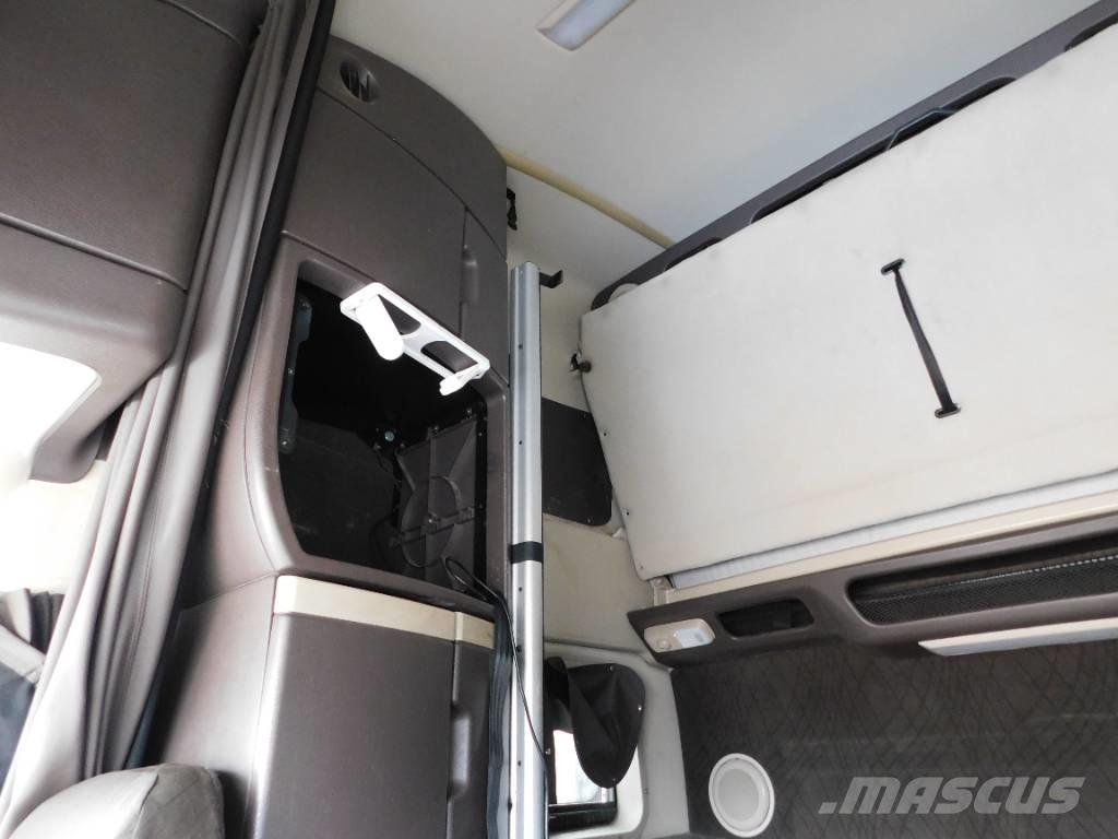 Volvo VNL Ťahače