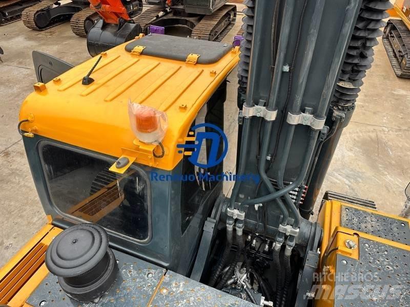 Hyundai 225-9S Pásové rýpadlá