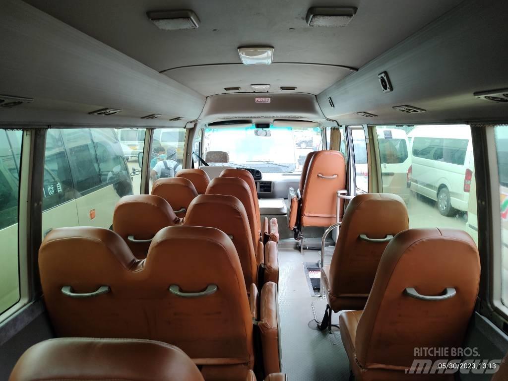 Toyota Coaster Medzimestské autobusy