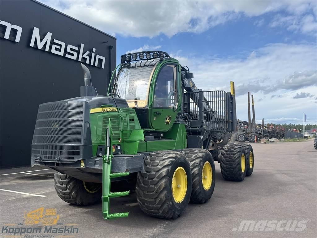 John Deere 1510G Lesné traktory