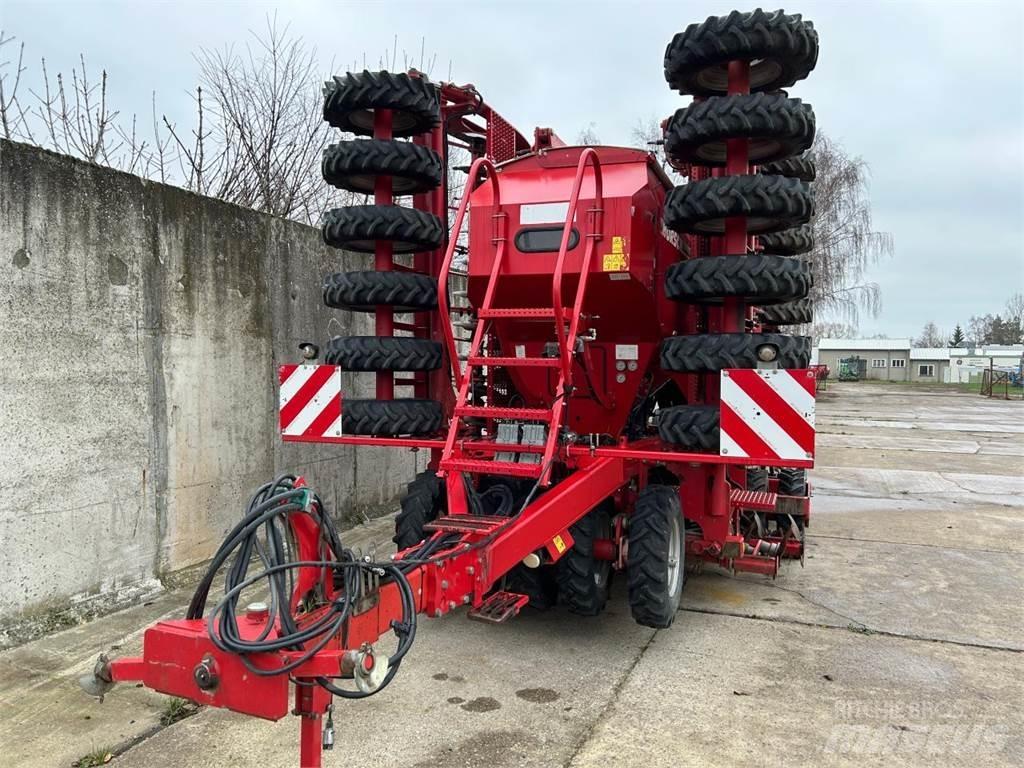 Horsch Pronto 8 DC Kombinované sejačky