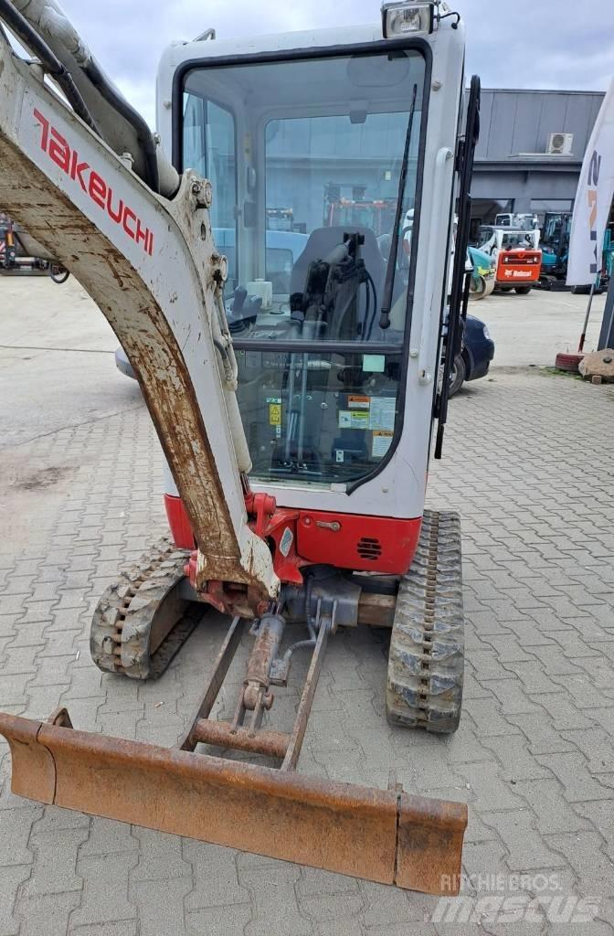 Takeuchi TB 216 Mini rýpadlá < 7t
